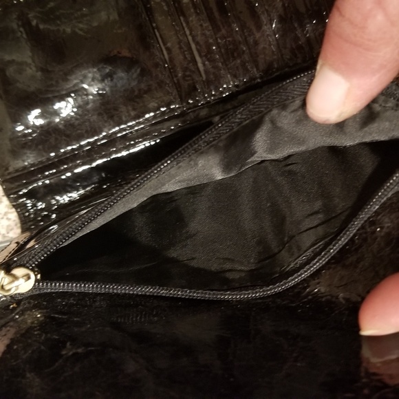 Guess wallet - Picture 3 of 4